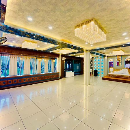 Hotel Rama Горакпур Екстериор снимка