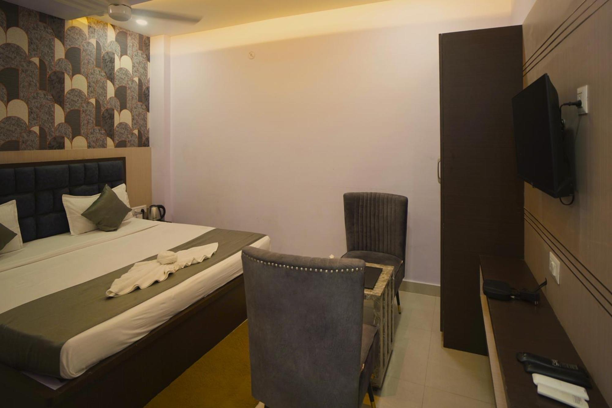 Hotel Rama Горакпур Екстериор снимка