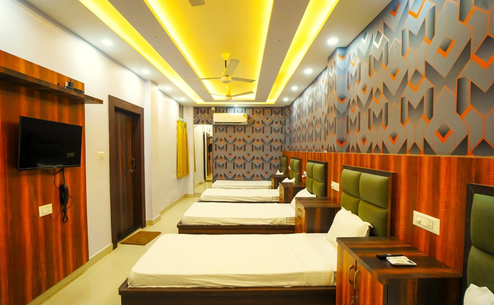 Hotel Rama Горакпур Екстериор снимка