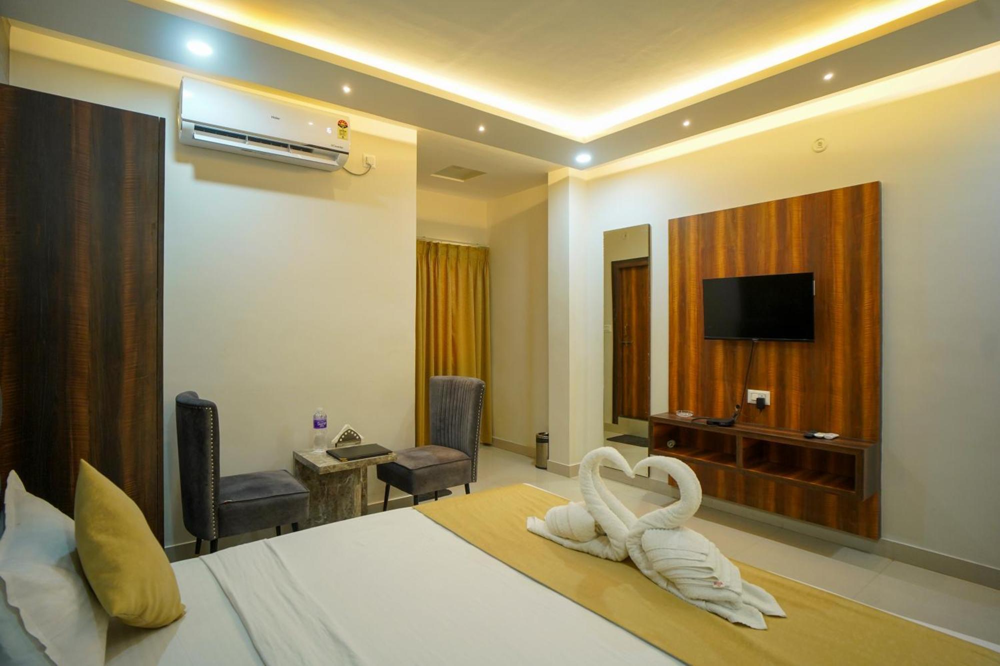 Hotel Rama Горакпур Екстериор снимка