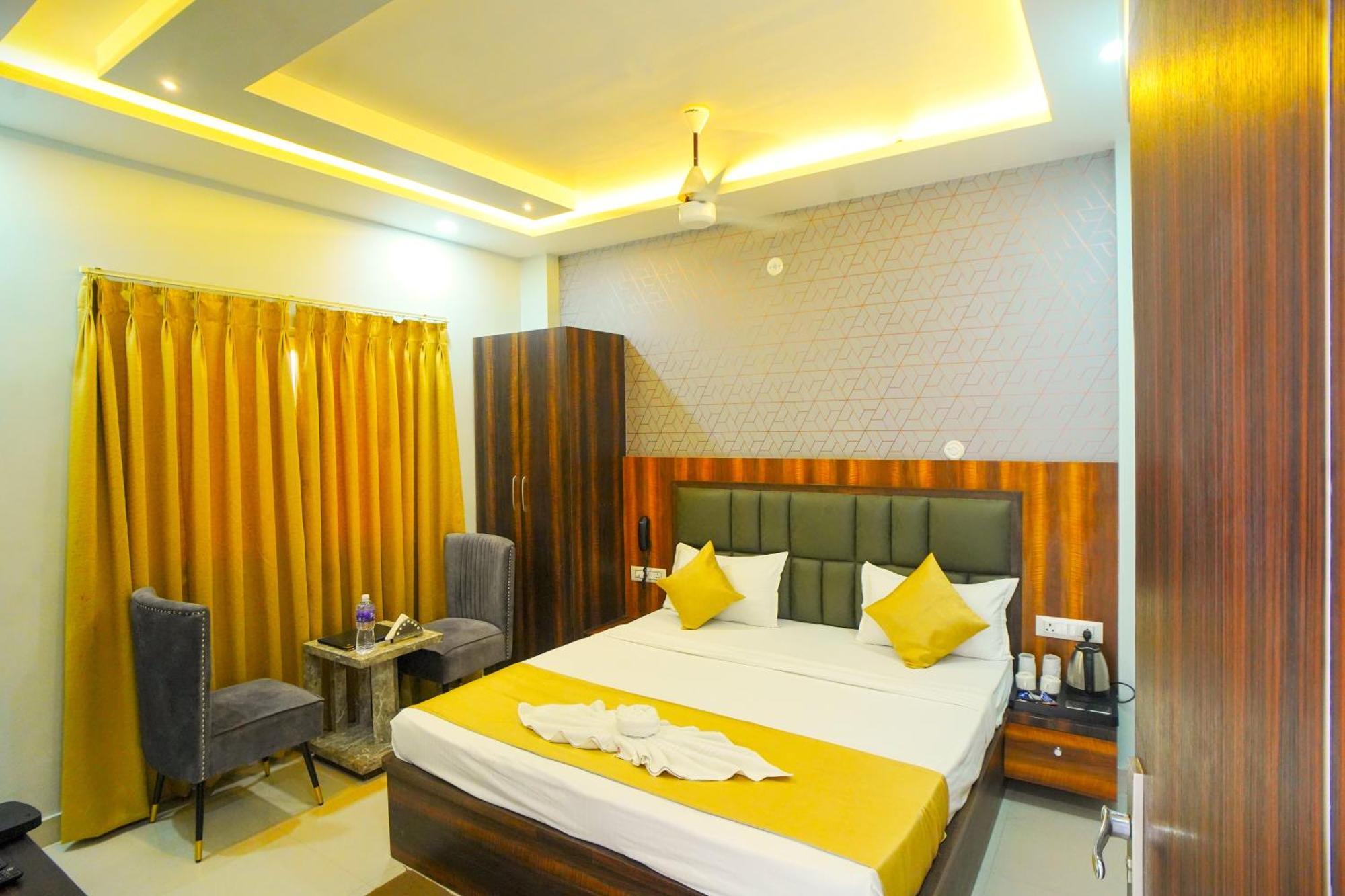 Hotel Rama Горакпур Екстериор снимка