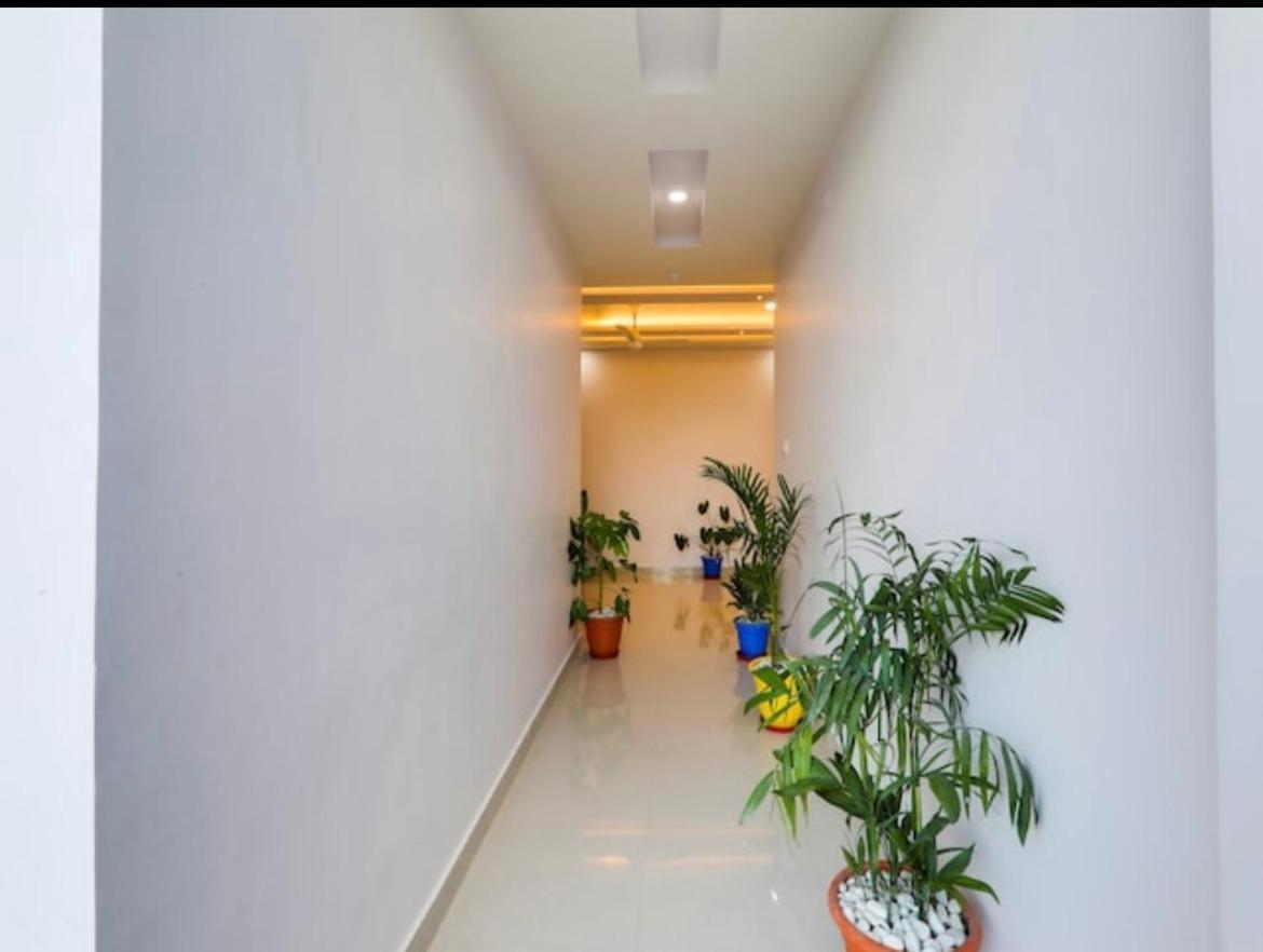 Hotel Rama Горакпур Екстериор снимка
