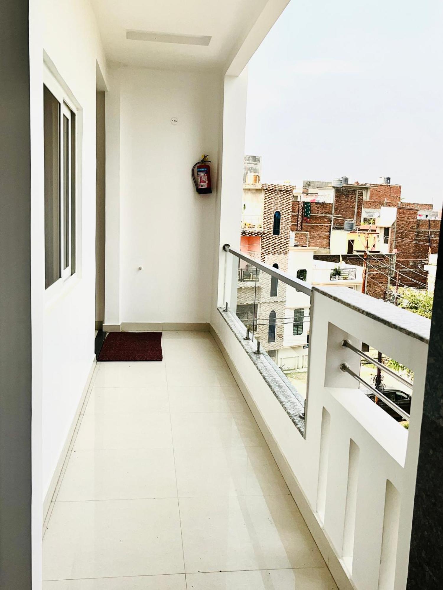 Hotel Rama Горакпур Екстериор снимка