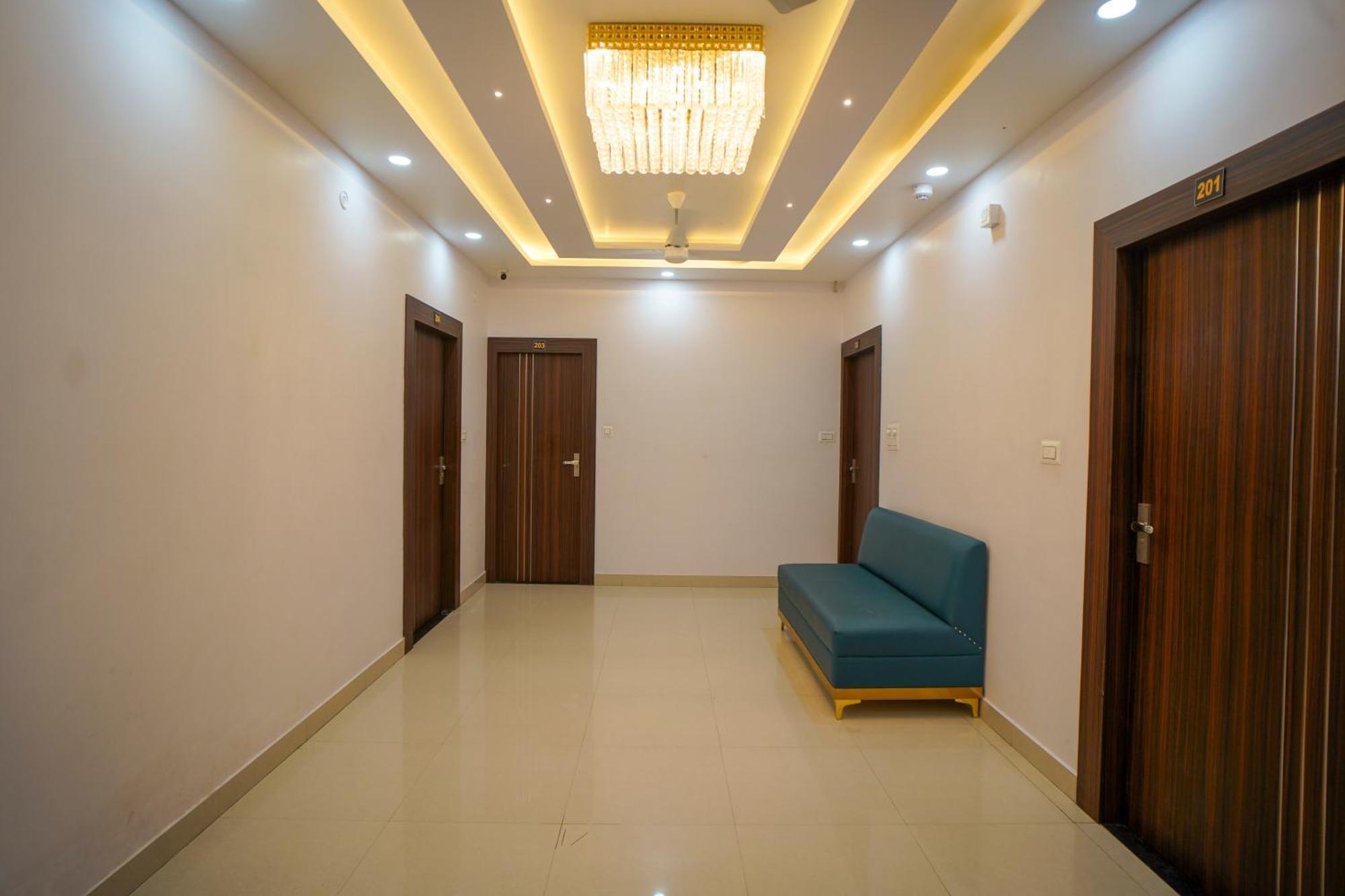 Hotel Rama Горакпур Екстериор снимка